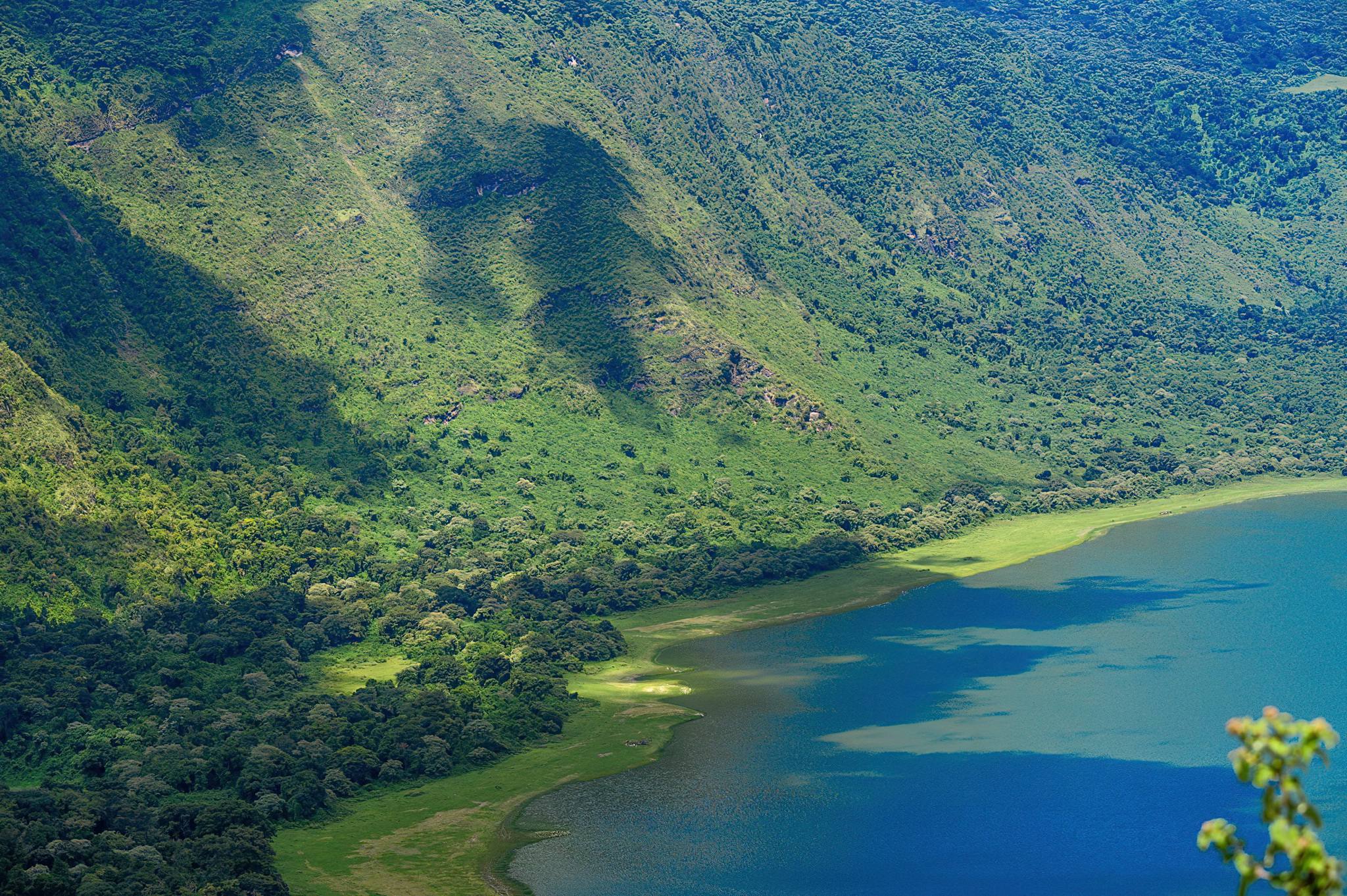 Olmoti and Empakaai Crater Highlands Excursion
